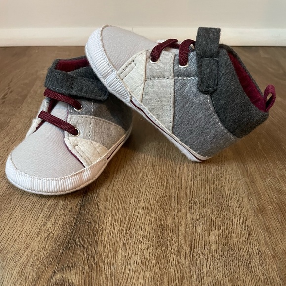 Goldbug Soft Sole High tops Maroon/Grey 0-3M - Picture 5 of 7